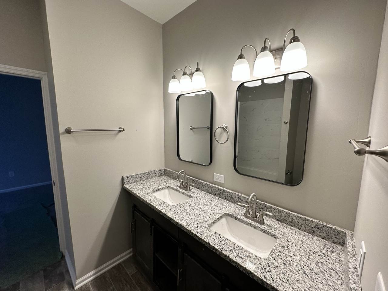 Custom Walk-In Shower - Finished Vanity