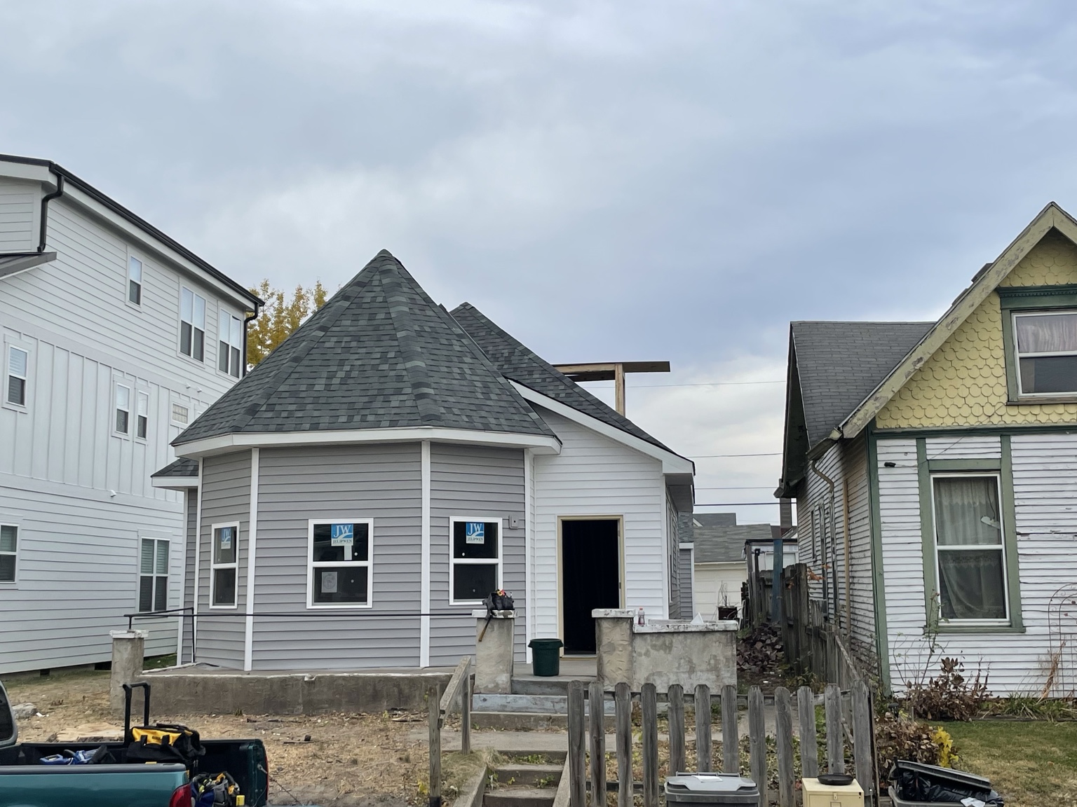Parkway Avenue - Exterior Progress