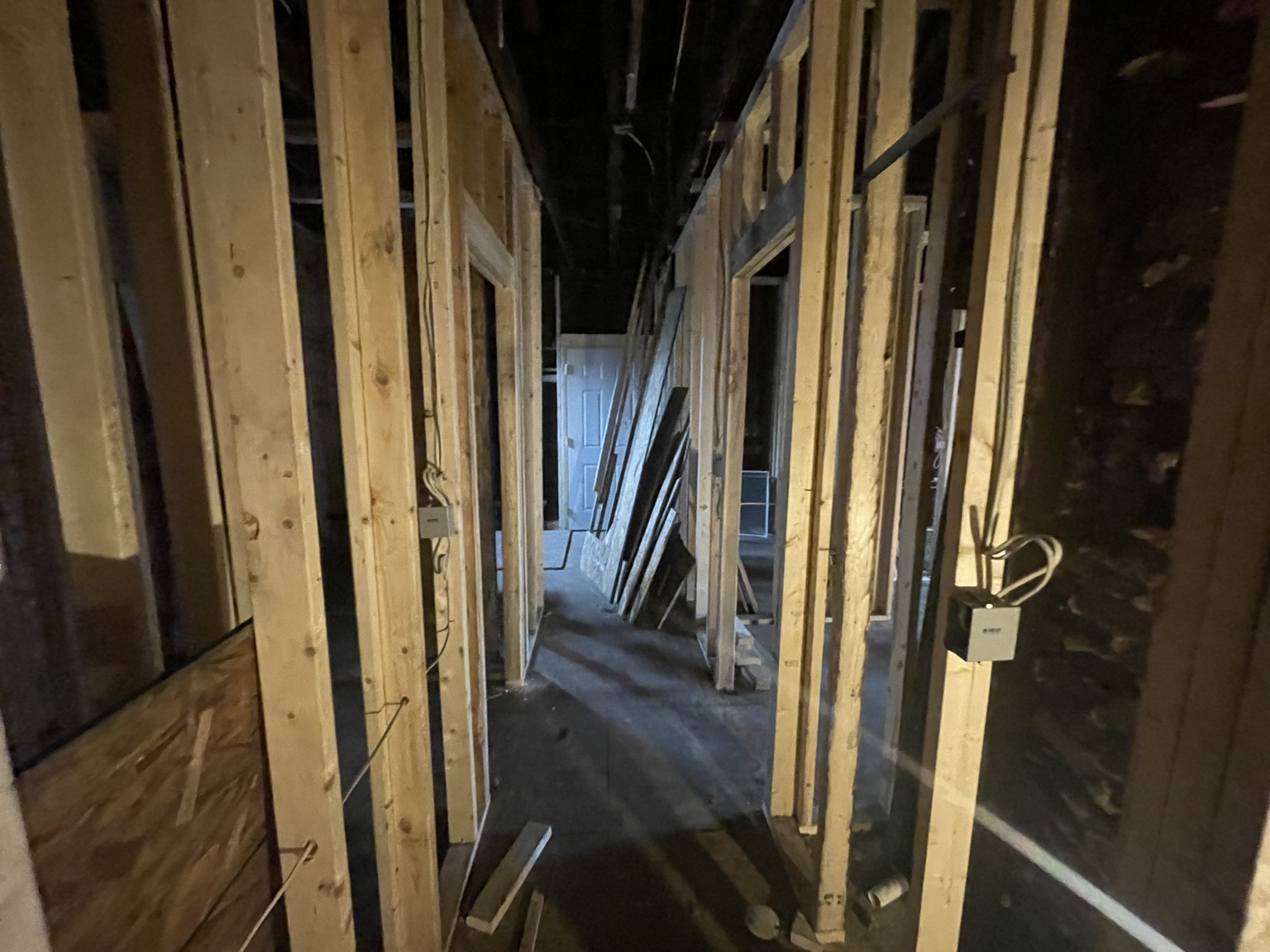 Parkway Avenue - Hallway Framing