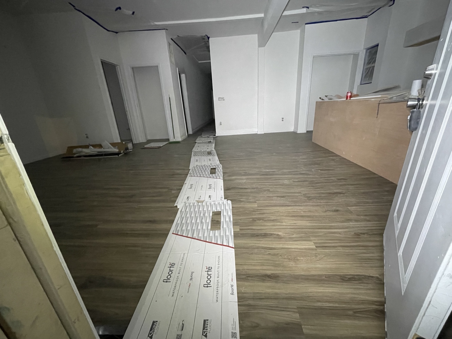 Parkway Avenue - Finished Flooring & Kitchen Area